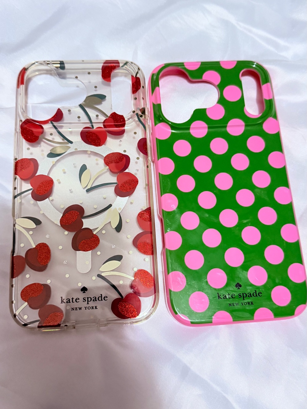 kate spade Green Polka Dot & Clear Cherry Decorative iPhone 17 Pro Max Case Set